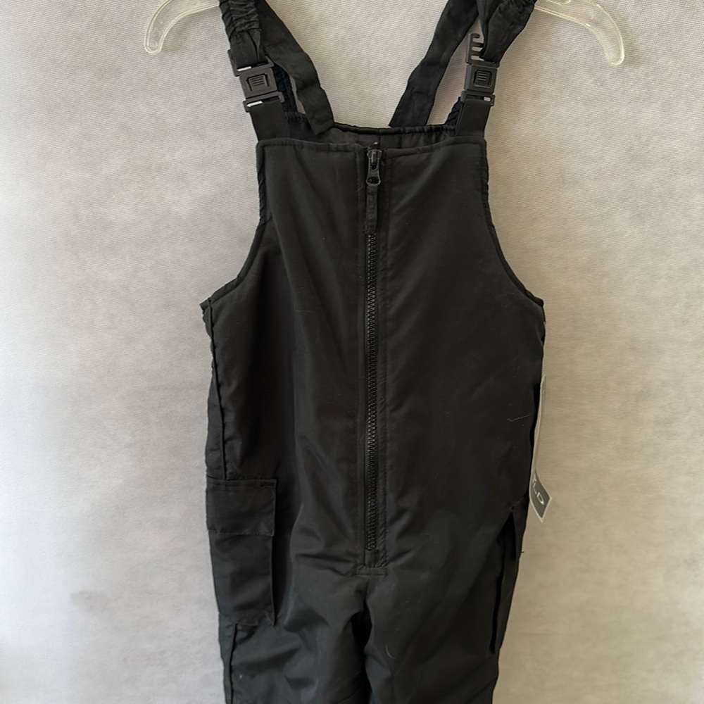 Black bibbed Rothchild, medium 5–6 ski pants